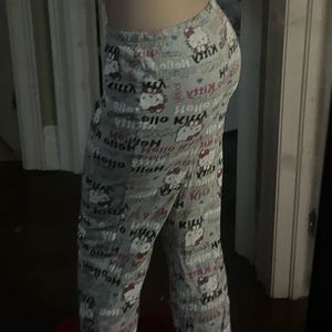 Hello kitty pajamas 00s grey n pink size small